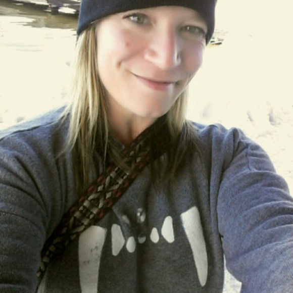 Meet your Posher, Kim - Picture 1 of 1